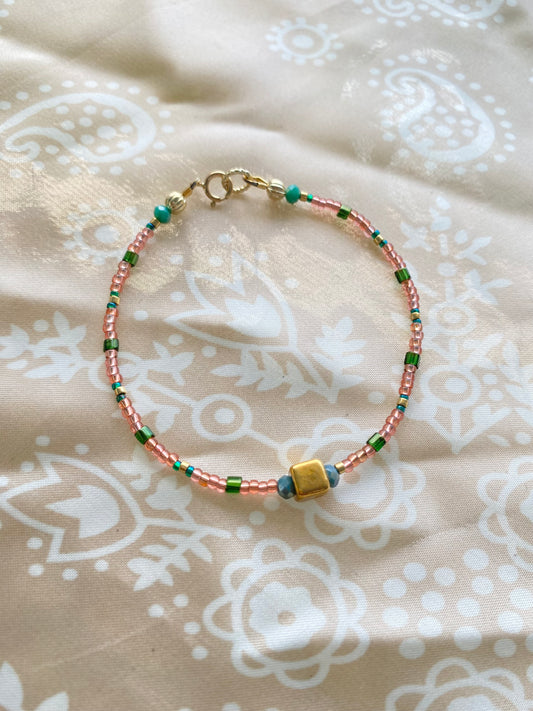 Stunner bracelet