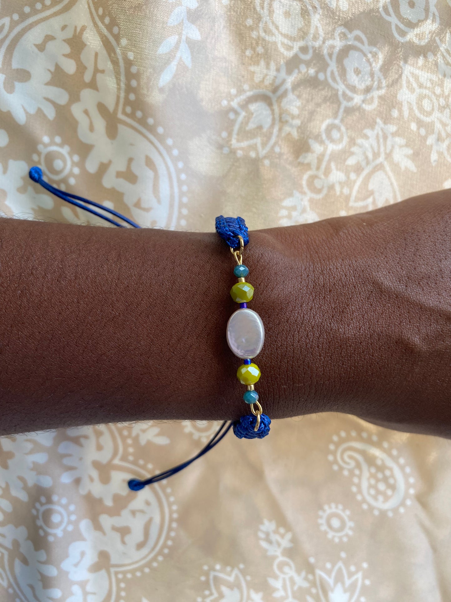 Hey, Neighbor adjustable bracelet