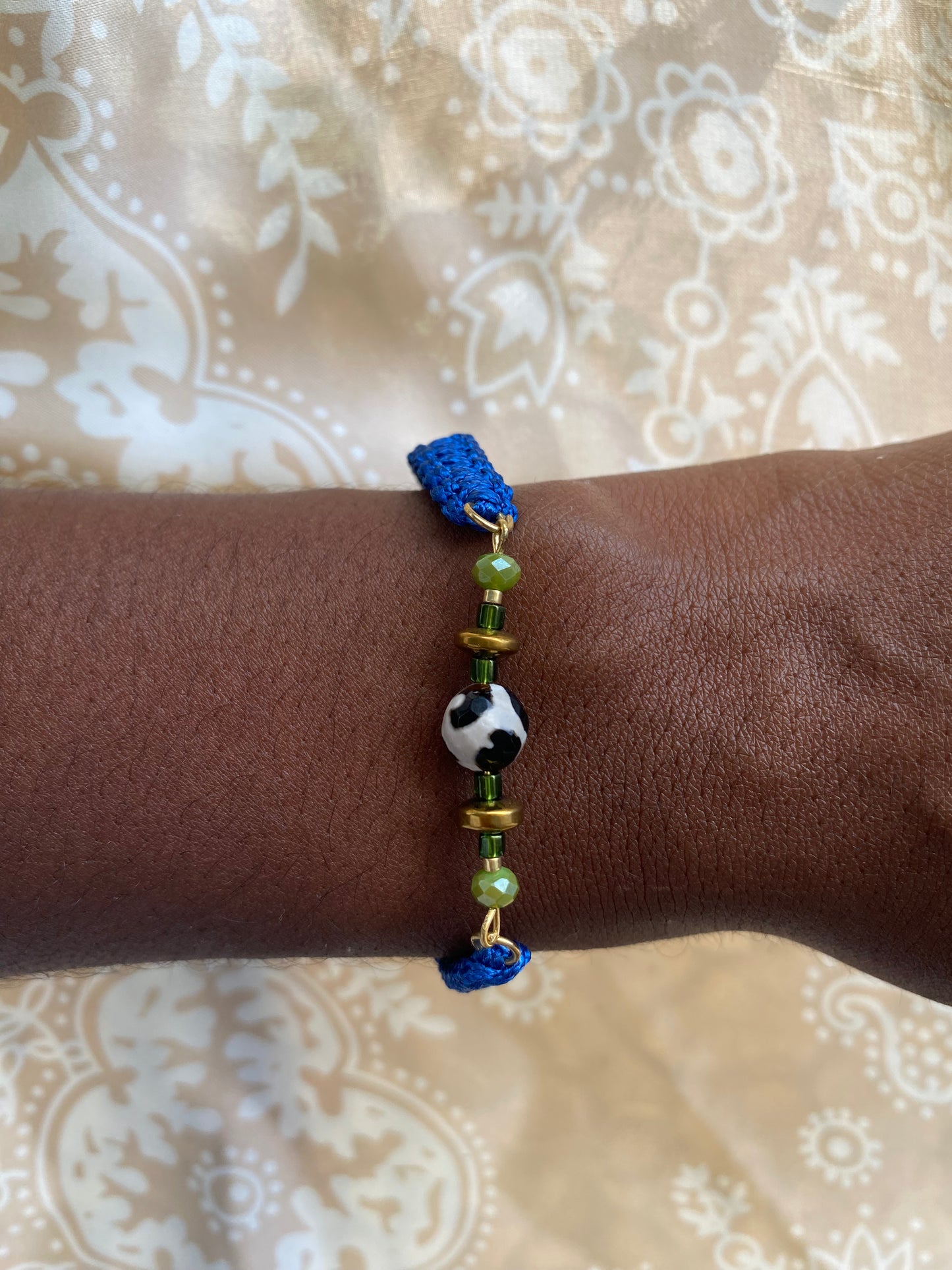Hey, Neighbor adjustable bracelet