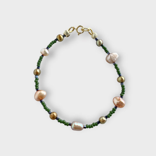In My Shell bracelet