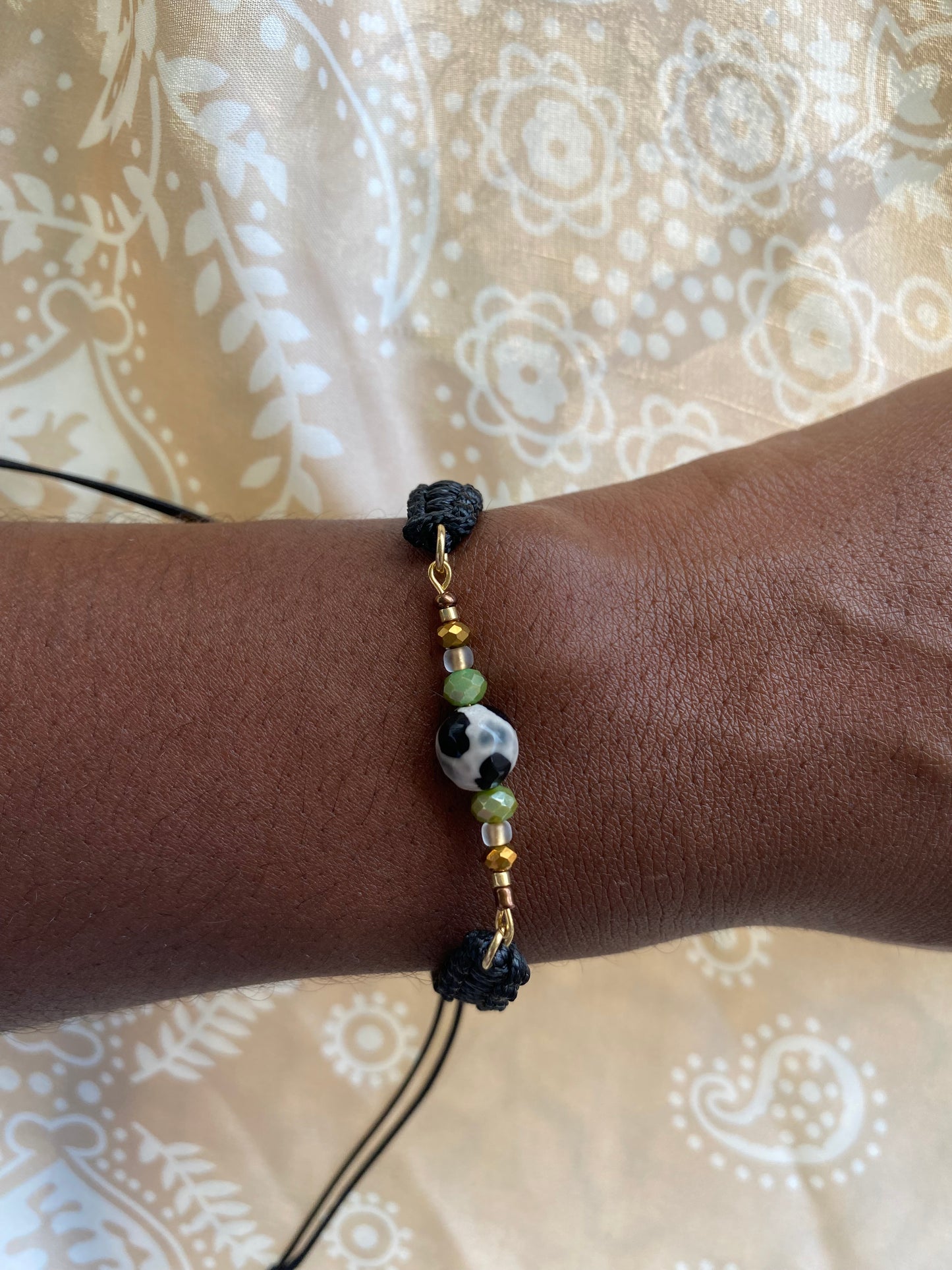 Raven adjustable bracelet