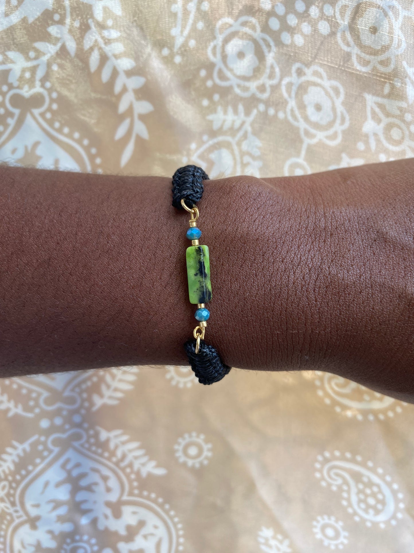 Raven adjustable bracelet