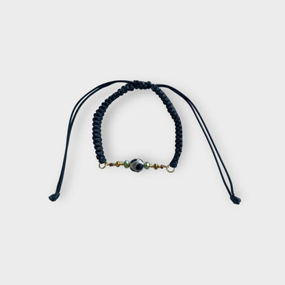 Raven adjustable bracelet